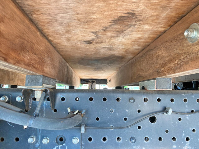 いすゞエルフアルミブロック小型（2t・3t）[写真21]