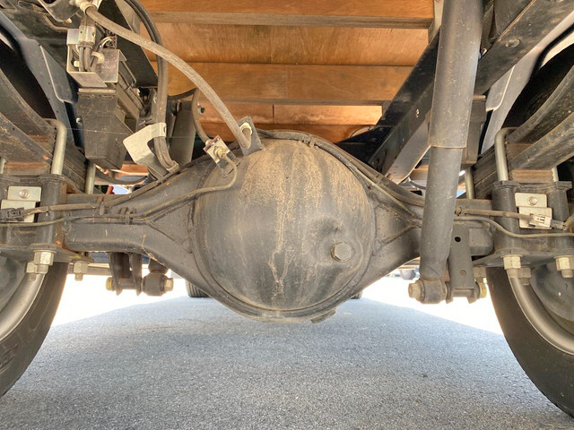 いすゞエルフアルミブロック小型（2t・3t）[写真25]