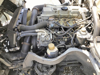 三菱ふそうキャンターガッツ平ボディ小型（2t・3t）[写真12]