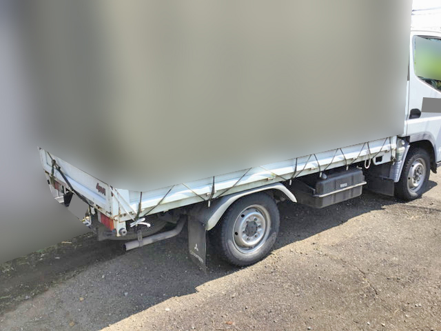 三菱ふそうキャンターガッツ平ボディ小型（2t・3t）[写真02]