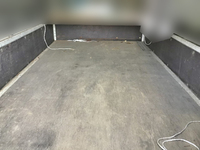 三菱ふそうキャンターガッツ平ボディ小型（2t・3t）[写真05]