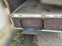 三菱ふそうキャンターガッツ平ボディ小型（2t・3t）[写真08]