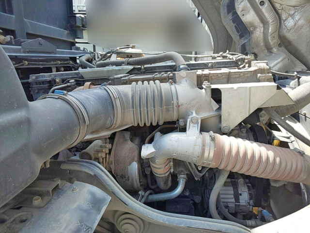 三菱ふそうスーパーグレートダンプ大型（10t）[写真28]