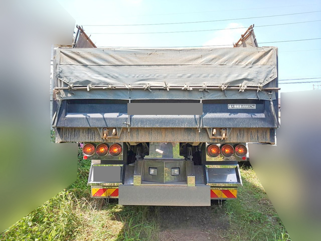 三菱ふそうスーパーグレートダンプ大型（10t）[写真06]