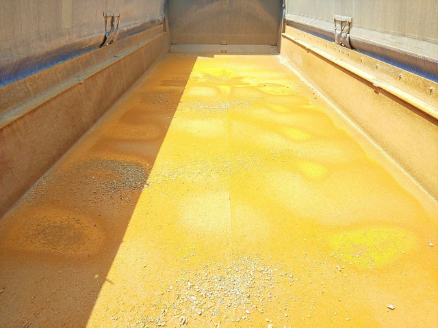 三菱ふそうスーパーグレートダンプ大型（10t）[写真08]