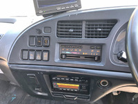 いすゞフォワードダンプ・クレーン付中型（4t）[写真32]