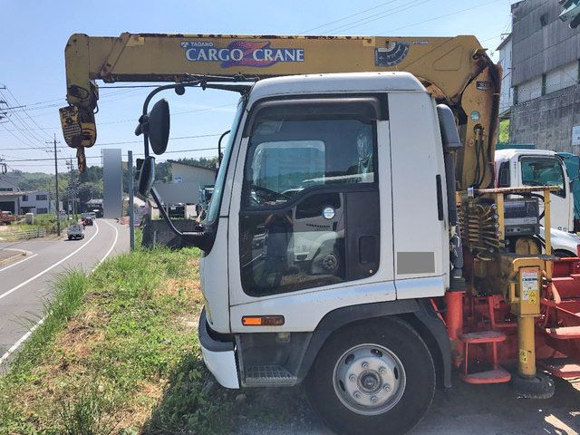 いすゞフォワードダンプ・クレーン付中型（4t）[写真05]