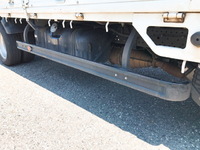 いすゞエルフ平ボディ小型（2t・3t）[写真15]