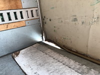 いすゞエルフアルミバン小型（2t・3t）[写真11]