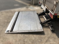 いすゞエルフアルミバン小型（2t・3t）[写真13]