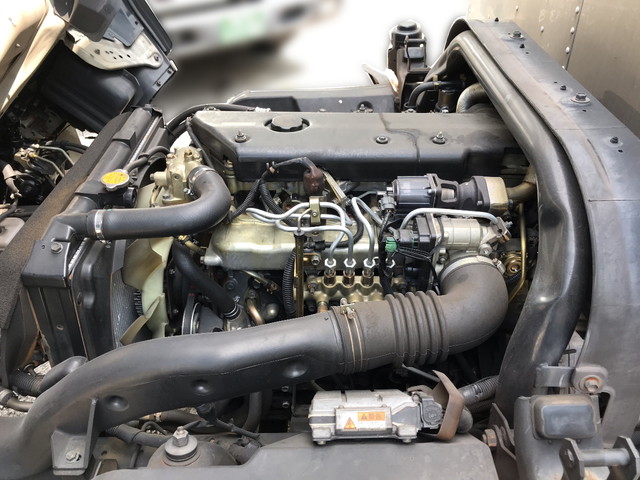 いすゞエルフアルミバン小型（2t・3t）[写真25]