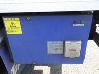 いすゞエルフ冷凍車（冷蔵車）小型（2t・3t）[写真13]