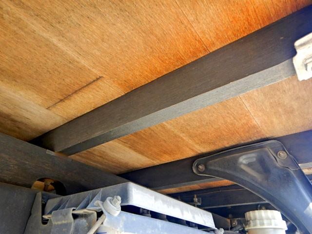 三菱ふそうファイター平ボディ中型（4t）[写真22]