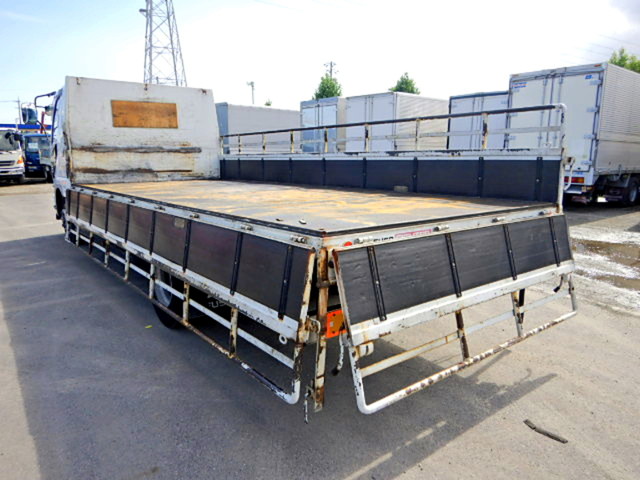 三菱ふそうファイター平ボディ中型（4t）[写真06]