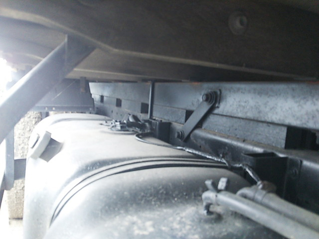 いすゞエルフクレーン3段小型（2t・3t）[写真14]