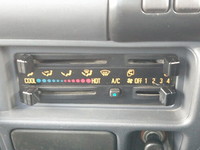 いすゞエルフクレーン3段小型（2t・3t）[写真23]