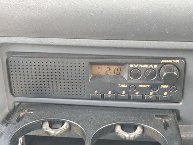 いすゞエルフクレーン3段小型（2t・3t）[写真24]