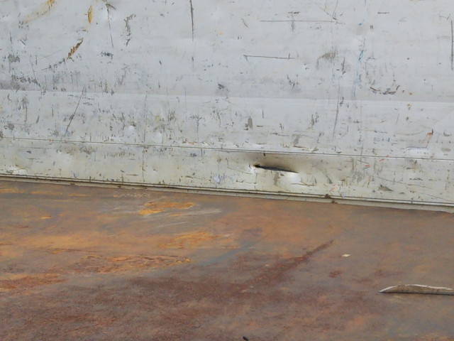 いすゞエルフクレーン3段小型（2t・3t）[写真09]