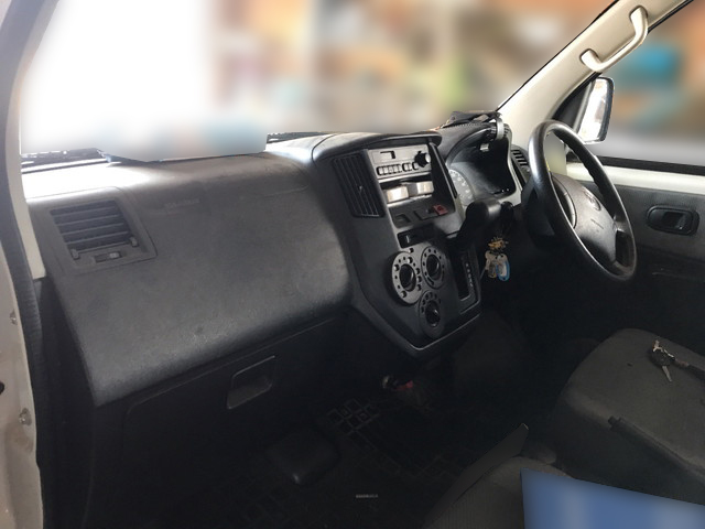 トヨタライトエース平ボディ小型（2t・3t）[写真16]