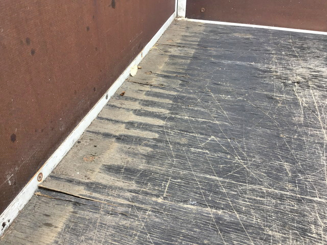 マツダタイタン平ボディ小型（2t・3t）[写真08]