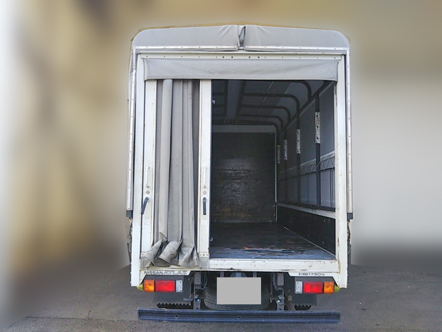 日産アトラス幌ウイング小型（2t・3t）[写真10]