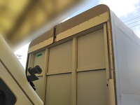 日産アトラス幌ウイング小型（2t・3t）[写真14]