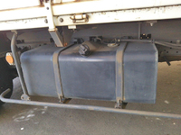 日産アトラス幌ウイング小型（2t・3t）[写真18]