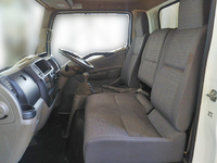 日産アトラス幌ウイング小型（2t・3t）[写真31]