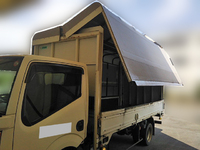 日産アトラス幌ウイング小型（2t・3t）[写真06]