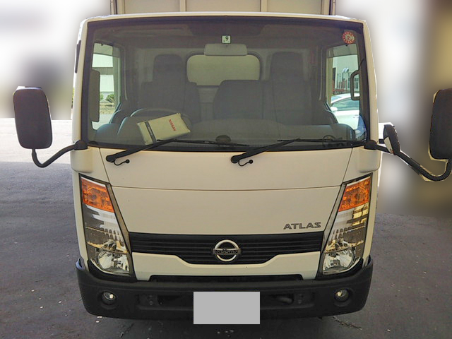 日産アトラス幌ウイング小型（2t・3t）[写真08]