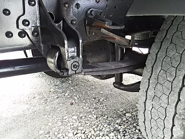 三菱ふそうファイター平ボディ中型（4t）[写真13]