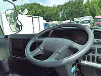 三菱ふそうファイター平ボディ中型（4t）[写真16]