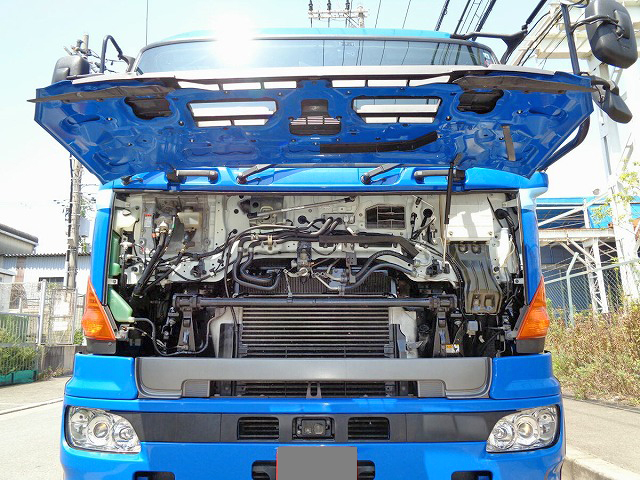 日野プロフィアユニック4段大型（10t）[写真17]