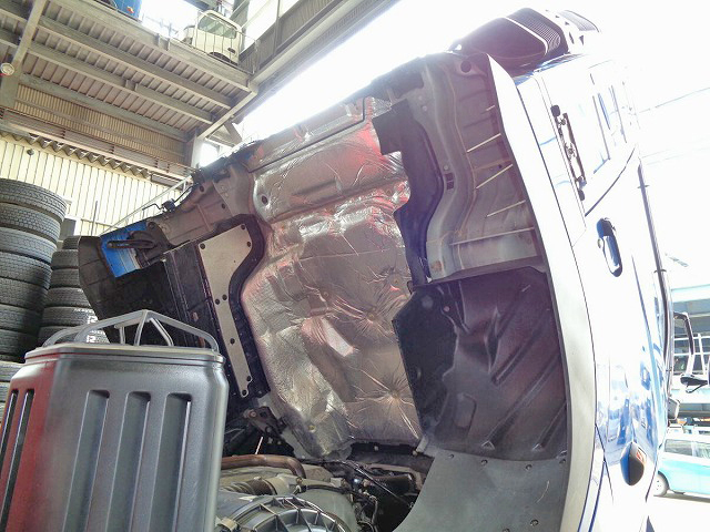 日野プロフィアユニック4段大型（10t）[写真29]