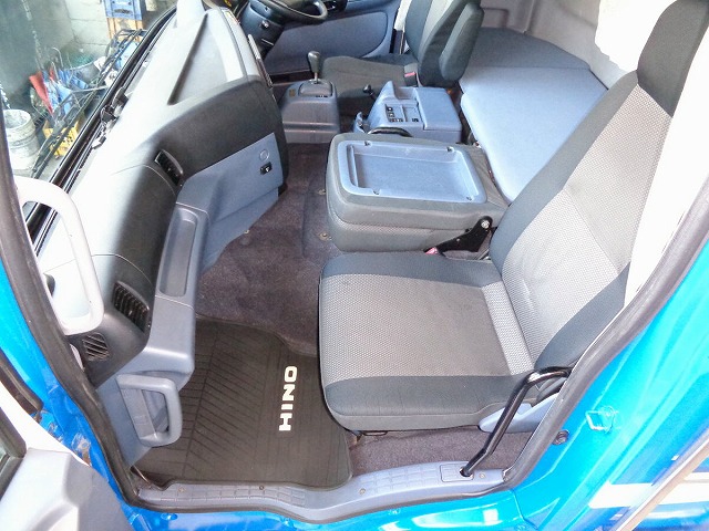 日野プロフィアユニック4段大型（10t）[写真35]