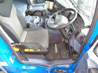 日野プロフィアユニック4段大型（10t）[写真38]