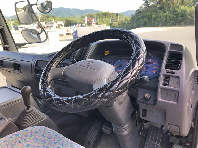 日野レンジャーユニック4段増トン（6t・8t）[写真34]