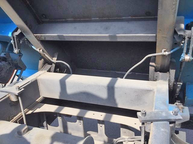 日野レンジャー深ダンプ（土砂禁ダンプ）中型（4t）[写真16]