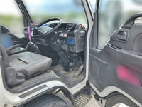 いすゞエルフ平ボディ小型（2t・3t）[写真17]