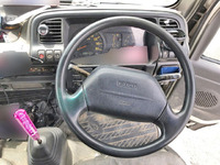 いすゞエルフ平ボディ小型（2t・3t）[写真22]