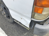 いすゞエルフ平ボディ小型（2t・3t）[写真08]