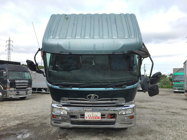 UDトラックスクオンダンプ大型（10t）[写真08]