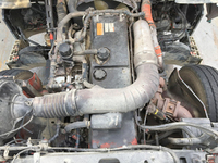 UDトラックスクオンダンプ大型（10t）[写真27]