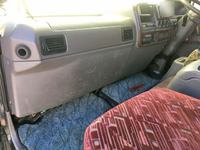 三菱ふそうファイタークレーン5段中型（4t）[写真32]