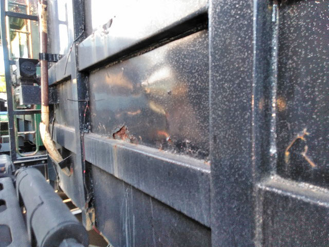 UDトラックスビッグサムダンプ大型（10t）[写真14]