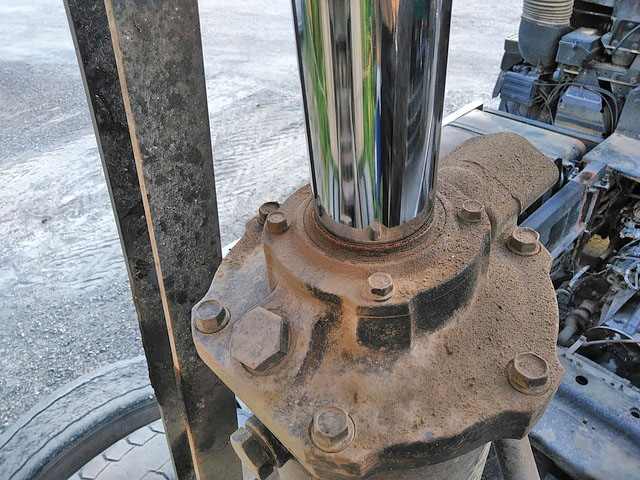 UDトラックスビッグサムダンプ大型（10t）[写真16]