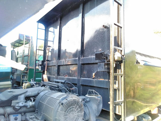 UDトラックスビッグサムダンプ大型（10t）[写真26]