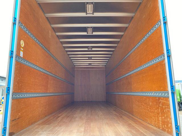 日野レンジャーアルミバン中型（4t）[写真10]