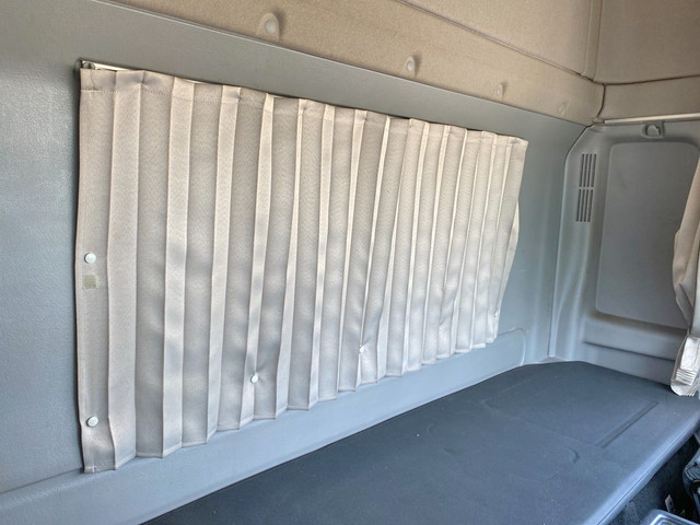 日野レンジャーアルミバン中型（4t）[写真32]