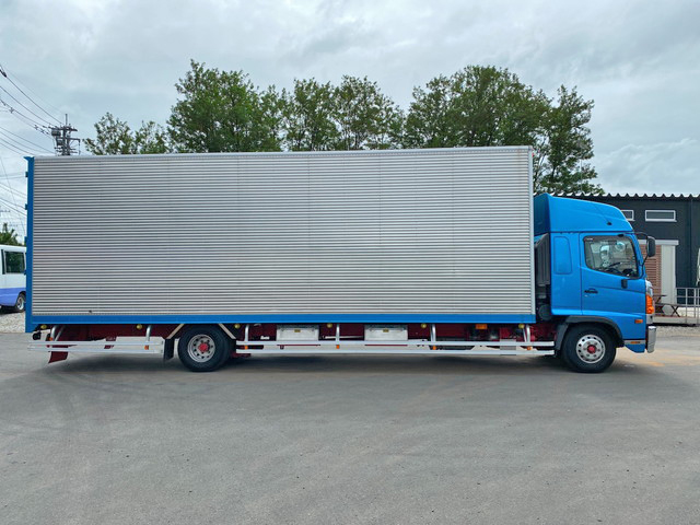 日野レンジャーアルミバン中型（4t）[写真06]